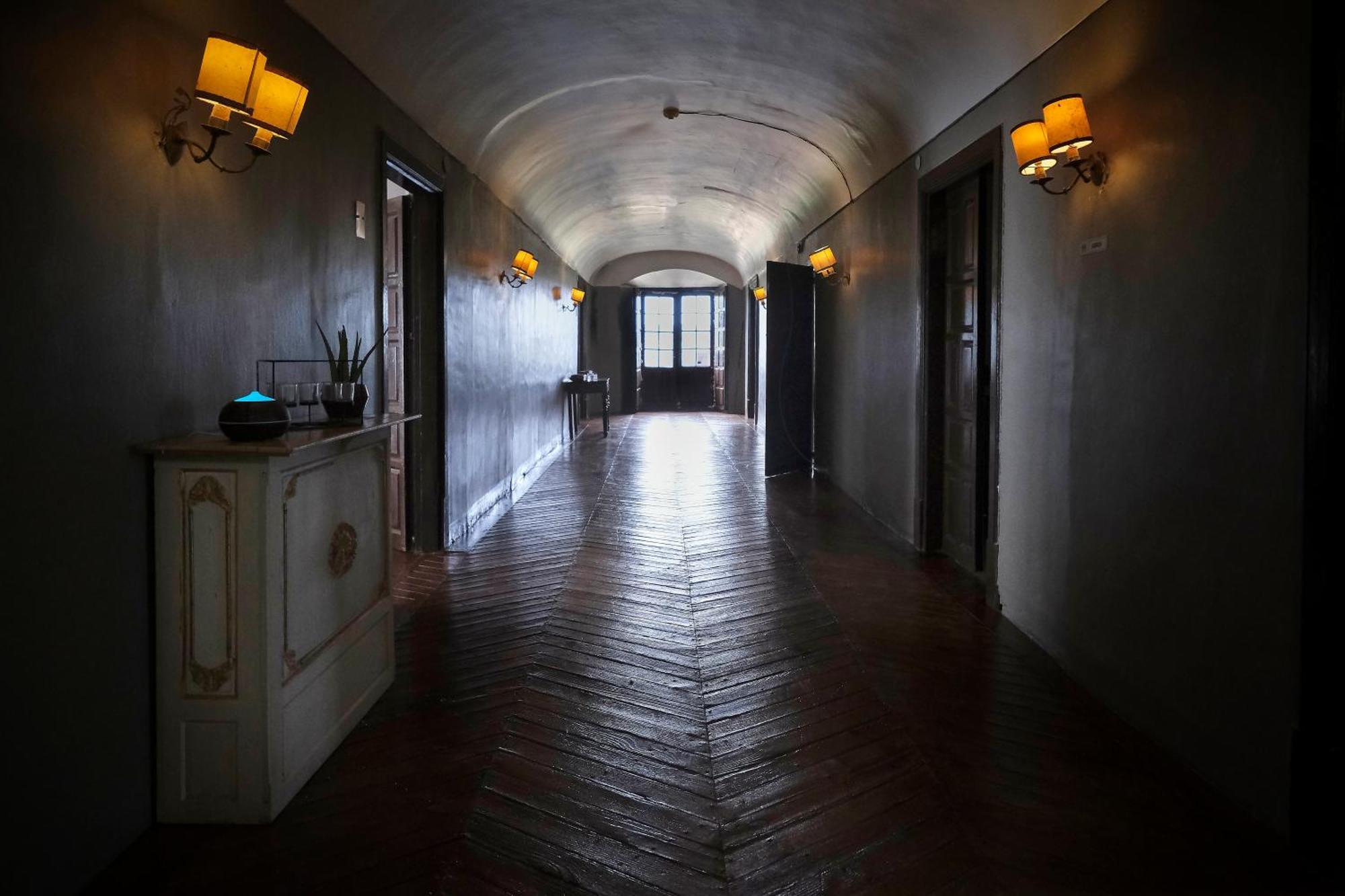 Casa Rural Palacio Conde De Aldana Con Piscina Entre Encinares Y Dehesas Terradillos ภายนอก รูปภาพ